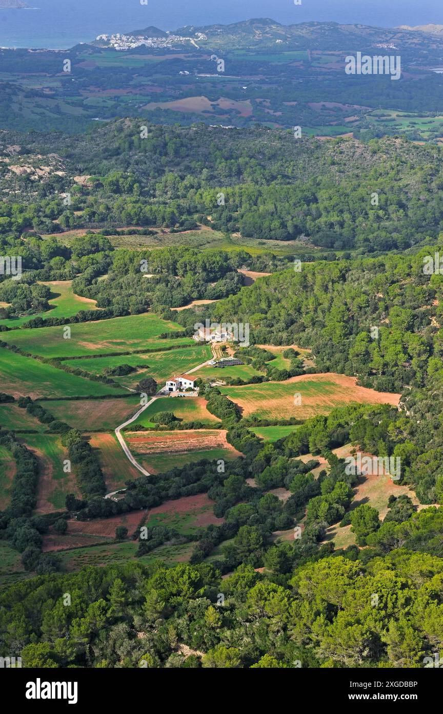 Vue du sommet de Monte Toro, la plus haute colline de Minorque, Minorque, îles Baléares, Espagne, Medieterranean, Europe Banque D'Images