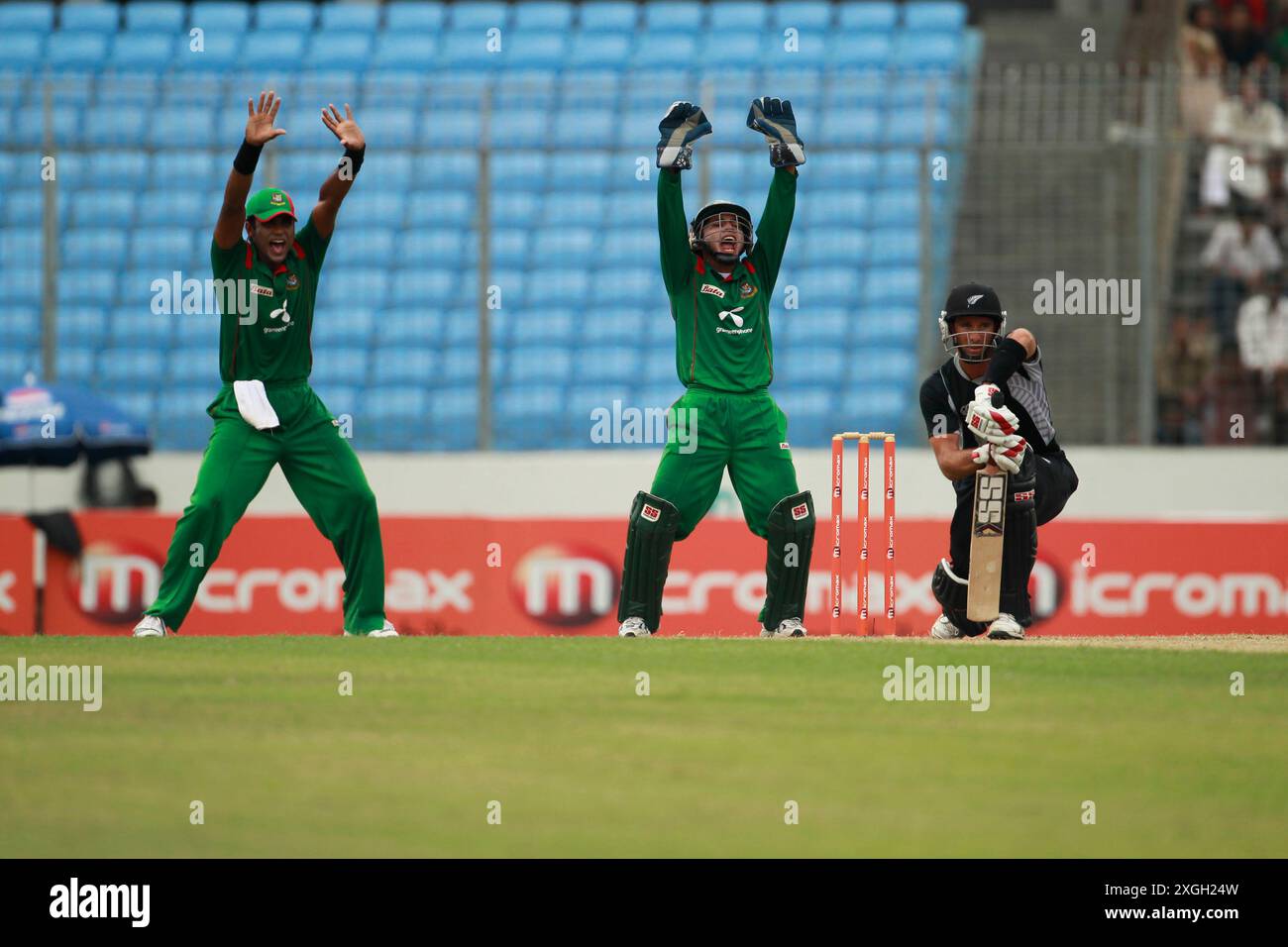 Bangladesh-Nouvelle-Zélande One Day Inter National (ODI) cinquième et dernier match de cinq séries de matchs au Sher-e-Bangla National Cricket Stadium à Mirpur, DH Banque D'Images