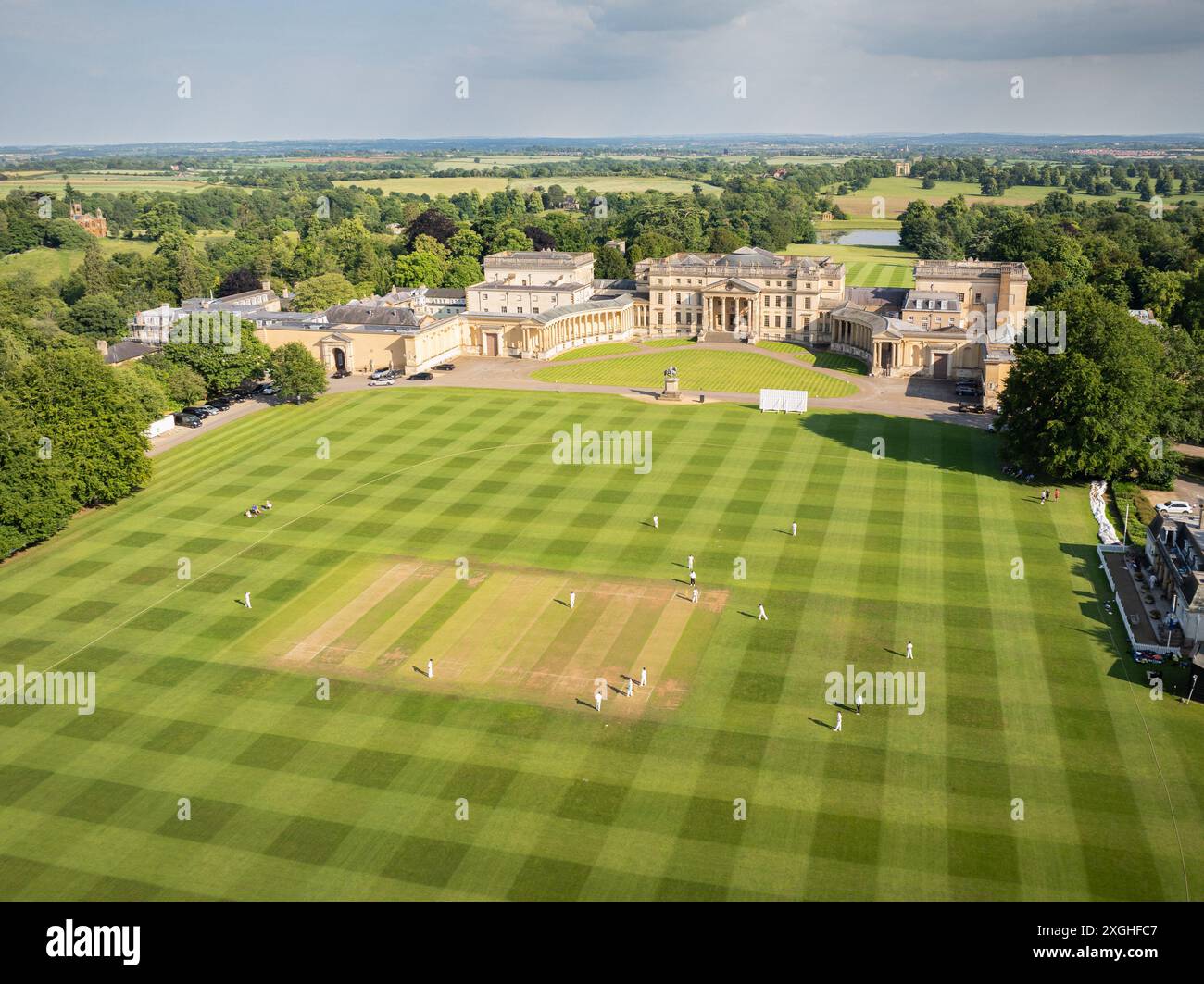 La spectaculaire maison de campagne néoclassique, Stowe House, par drone. Banque D'Images