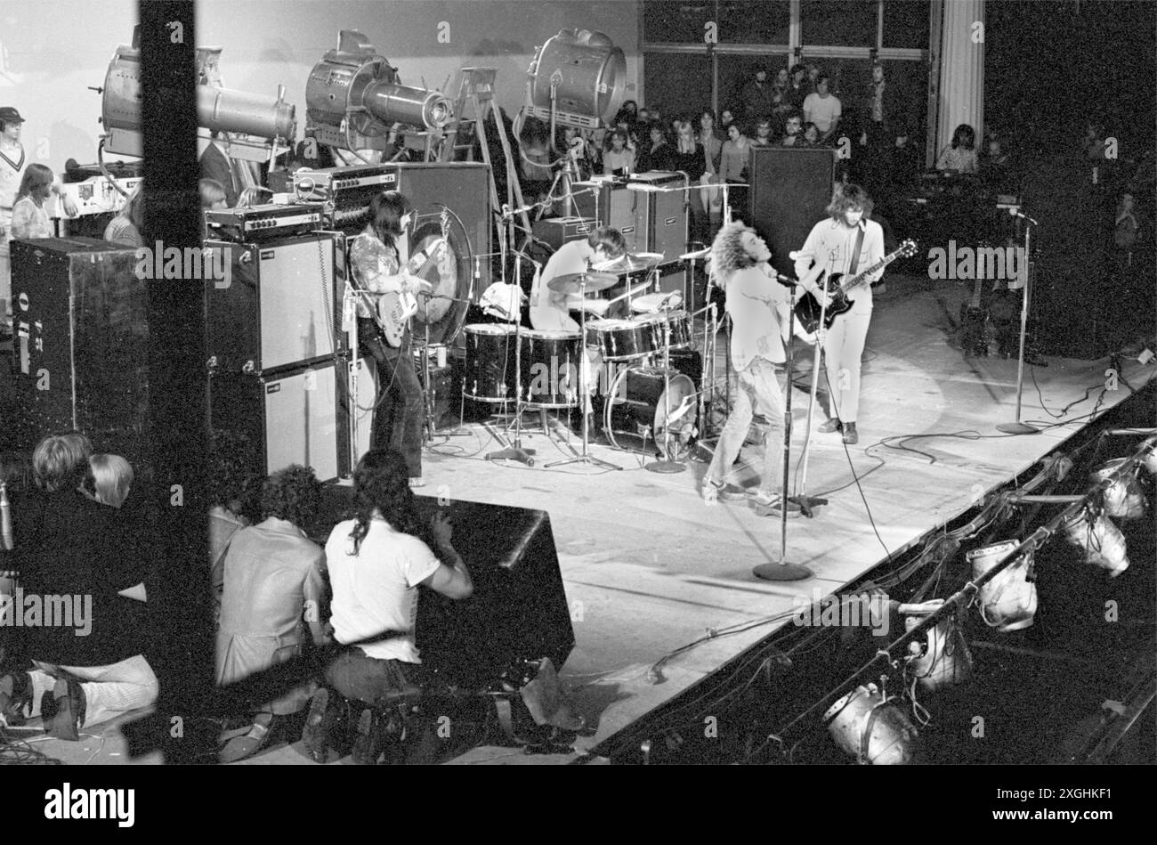 The Who se produit sur scène à Oval Cricket Ground à Londres le 18 septembre 1971 l-R John Entwhistle, Keith Moon, Roger Daltrey, Pete Townshend (photo de Gijsbert Hanekroot) Banque D'Images