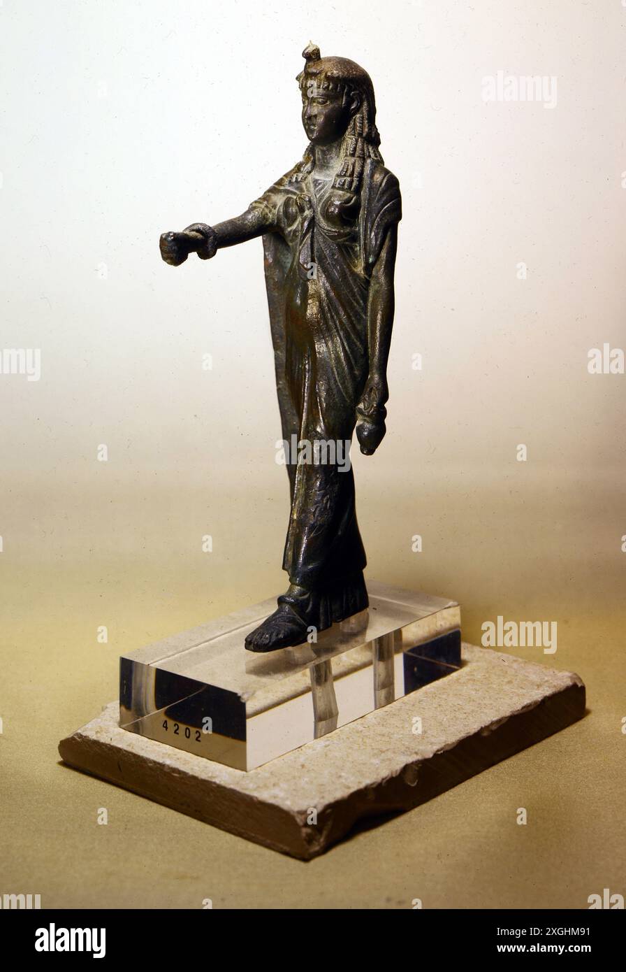 Beaux-arts, Égypte, sculpture, Isis enchanteur, 1er siècle après JC, bronze, moulage creux, DROITS D'AUTEUR DE L'ARTISTE NE DOIVENT PAS ÊTRE EFFACÉS Banque D'Images