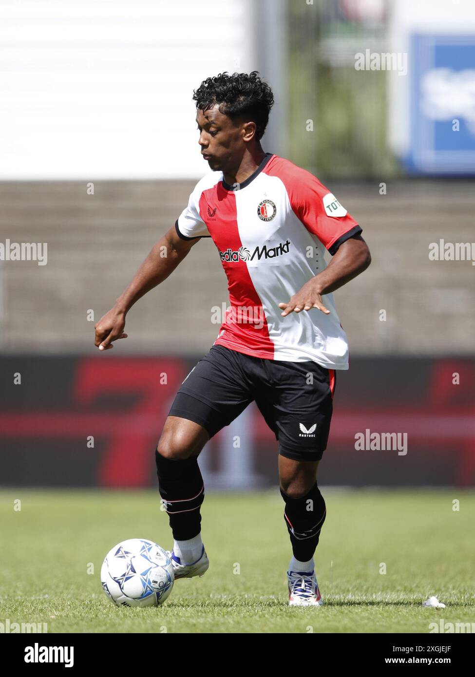 DORDRECHT - Jaden Slory de Feyenoord lors du match amical entre le FC Dordrecht et Feyenoord au stade M-scores le 6 juillet 2024 à Dordrecht, pays-Bas. ANP | Hollandse Hoogte | BART STOUTJESDIJK Banque D'Images