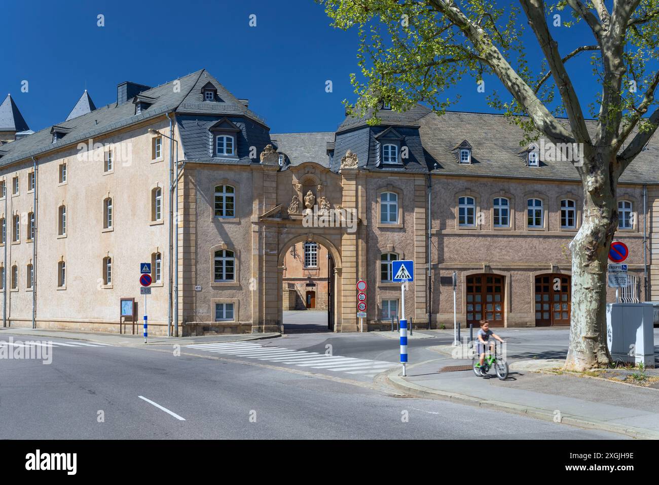 Europe, Luxembourg, Echternach, Lycée Classique d'Echternach (bâtiment de l'école secondaire) Banque D'Images