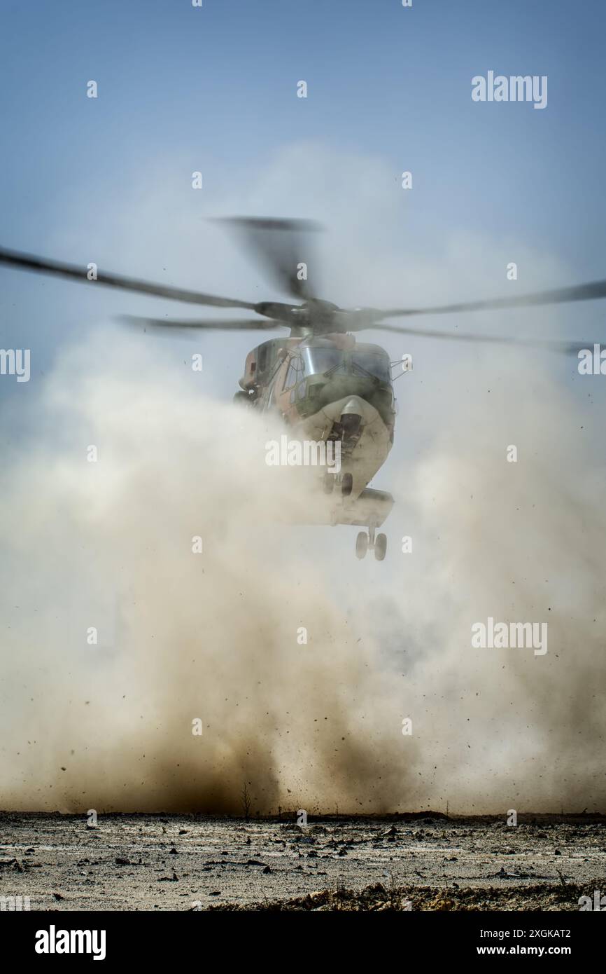 Hélicoptère EH101 de l'armée de l'air portugaise 'Esquadra 751'. Banque D'Images