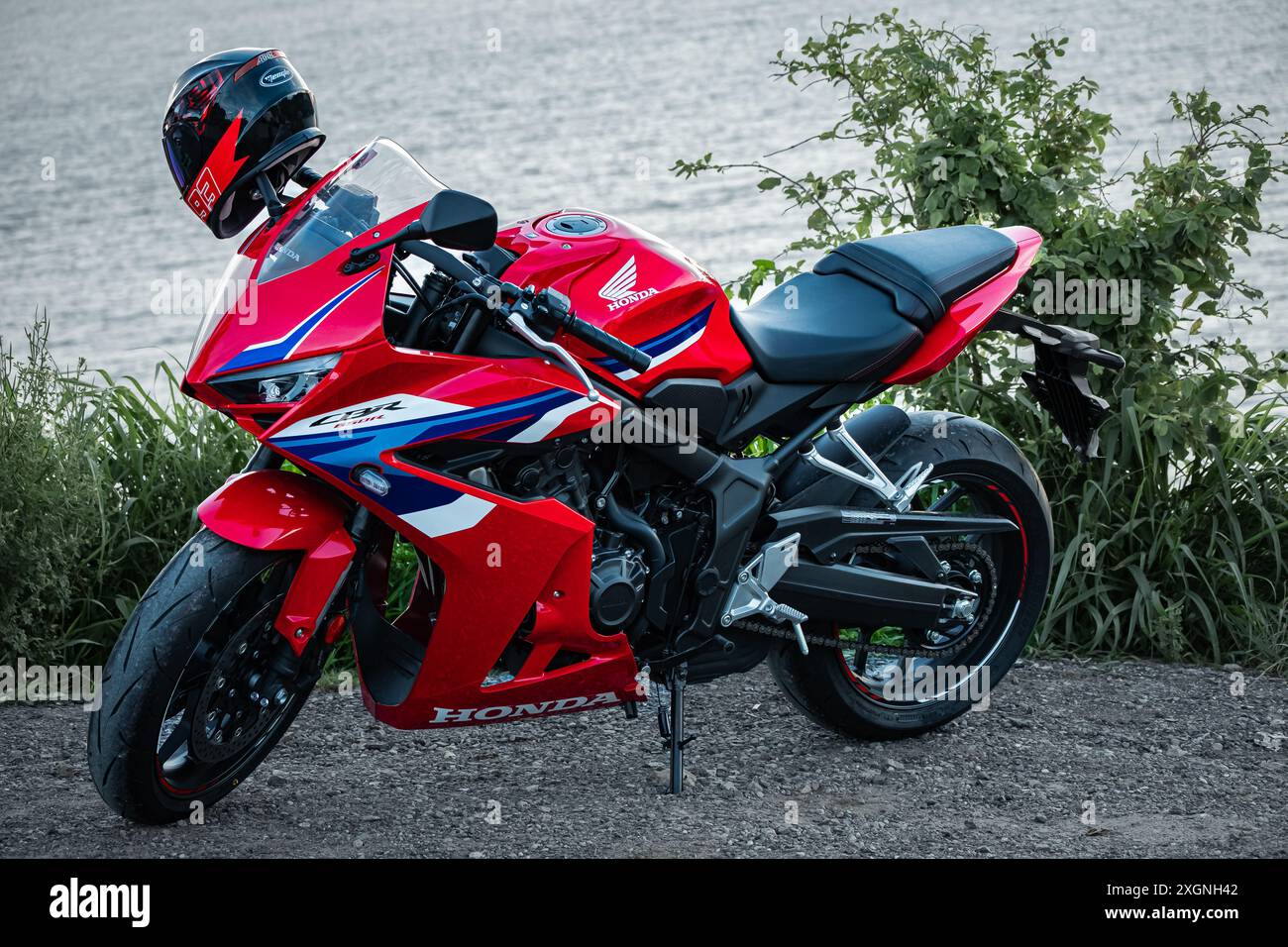 Modèle japonais Honda modèle CBR 650 R. Grosse moto sport Honda garée sur une route. Moteurs de sport. Emblème Honda Super Sport Motorcycle-Thail Banque D'Images