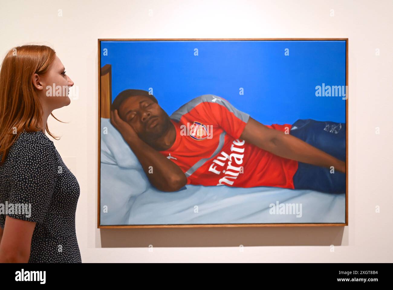 Antony Williams a annoncé comme gagnant du Herbert Smith Freehills Portrait Award 2024 le célèbre concours de peinture de la National Portrait Gallery revient pour sa quarante-deuxième année grâce au soutien du nouveau commanditaire principal, Herbert Smith Freehills. Rebecca Orcutt remporte le Young Artist Award pour son autoportrait Before It’s Ruined (or an Unalized Mean Side). L'exposition est gratuite du 11 juillet au 27 octobre 2024. Banque D'Images