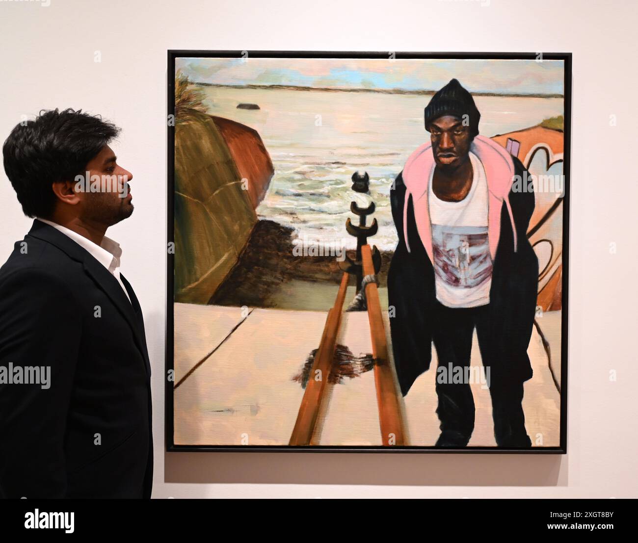 Antony Williams a annoncé comme gagnant du Herbert Smith Freehills Portrait Award 2024 le célèbre concours de peinture de la National Portrait Gallery revient pour sa quarante-deuxième année grâce au soutien du nouveau commanditaire principal, Herbert Smith Freehills. Rebecca Orcutt remporte le Young Artist Award pour son autoportrait Before It’s Ruined (or an Unalized Mean Side). L'exposition est gratuite du 11 juillet au 27 octobre 2024. Banque D'Images