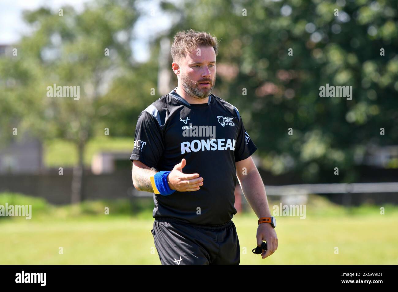 Port Talbot, pays de Galles. 6 juillet 2024. L'arbitre Craig Davies lors du match de la JES Group Rugby League Conference entre Aberavon Fighting Irish et Torfaen Tigers à Aberavon Harlequins RFC à Port Talbot, pays de Galles, Royaume-Uni, le 6 juillet 2024. Crédit : Duncan Thomas/Majestic Media. Banque D'Images