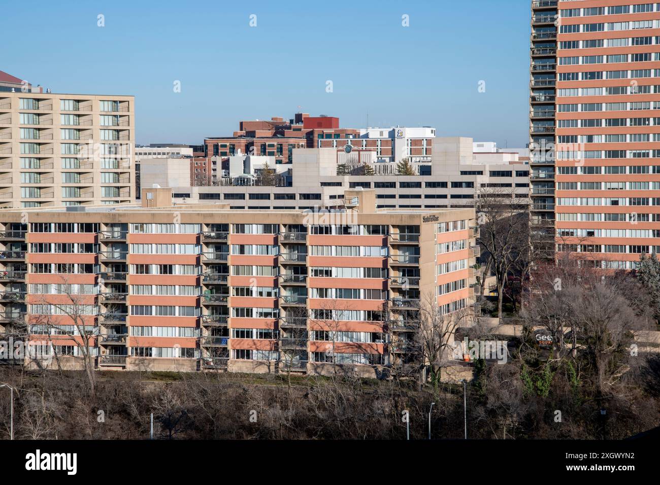 Kansas City, Missouri. Immeubles d'appartements bondés dans le centre-ville de KC. Banque D'Images