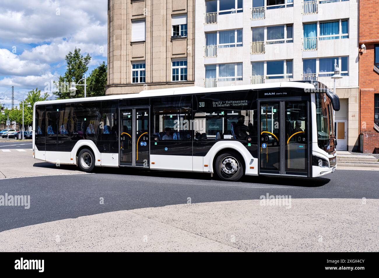 VRM Verkehrsverbund Rhein-Mosel MAN Lion’s City bus à la gare centrale de Coblence Banque D'Images