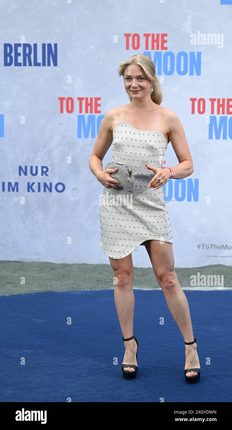 Berlin, Allemagne. 10 juillet 2024. Anna Engelschall assiste à la première allemande du film 'To the Moon' au cinéma Zoo Palast. Crédit : Jens Kalaene/dpa/Alamy Live News Banque D'Images