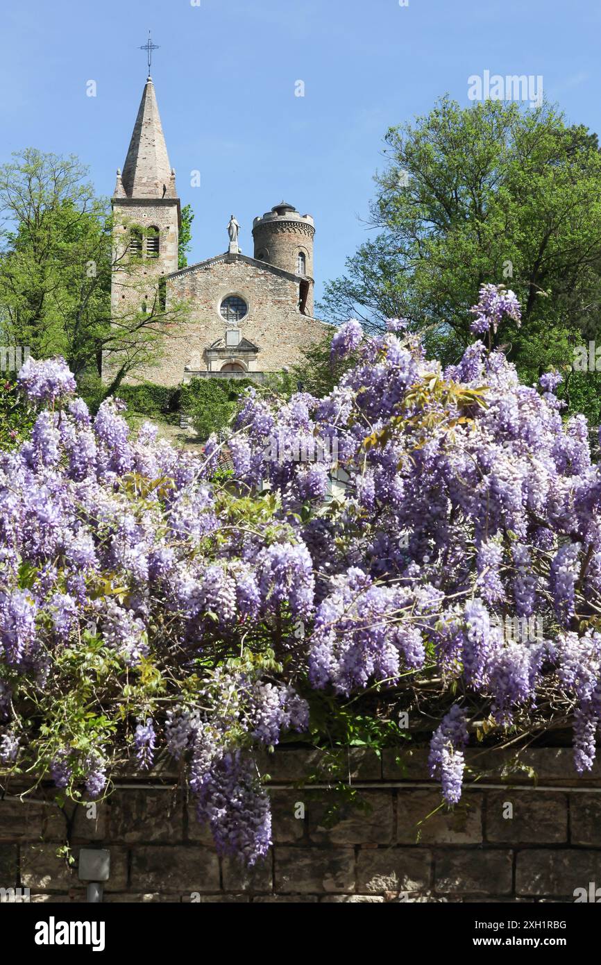 Vue de la chapelle des minimes à Montmerle sur Saône, France Banque D'Images