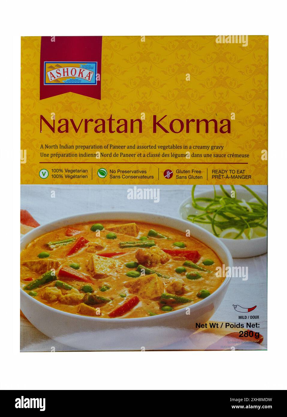 Ashoka Brand Navratan Korma prêt préparé curry indien prêt à manger cuisine indienne du Nord repas micro-ondes dîner Banque D'Images