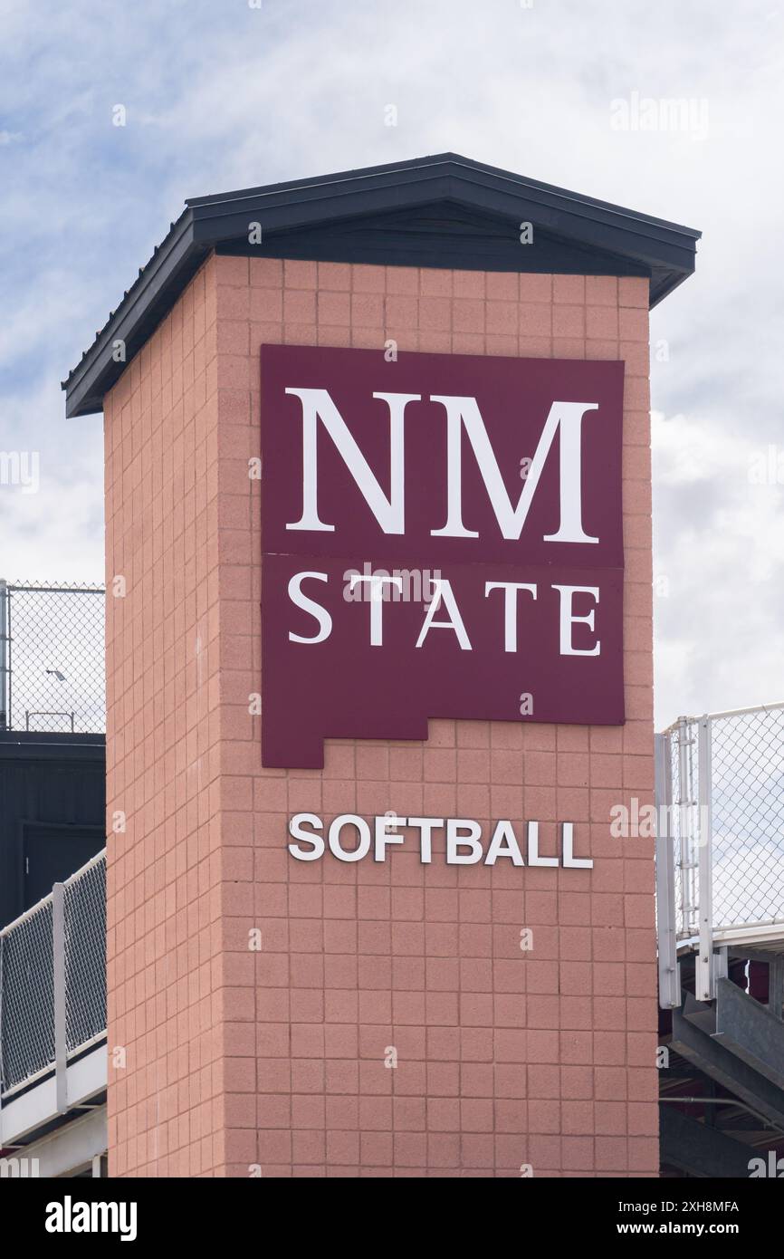 LAS CRUCES, NM, États-Unis - 16 MAI 2024 : complexe de softball à l'Université d'État du Nouveau-Mexique. Banque D'Images