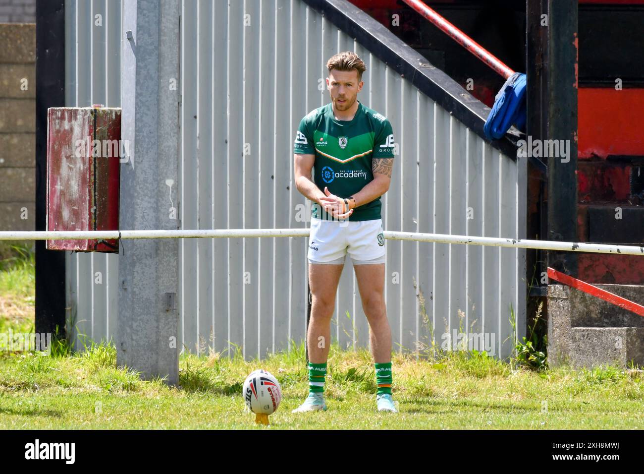 Port Talbot, pays de Galles. 6 juillet 2024. Ryan Pugh d'Aberavon Fighting Irish s'apprête à prendre une conversion lors du match de la conférence JES Group Rugby League entre Aberavon Fighting Irish et Torfaen Tigers à Aberavon Harlequins RFC à Port Talbot, pays de Galles, Royaume-Uni le 6 juillet 2024. Crédit : Duncan Thomas/Majestic Media. Banque D'Images