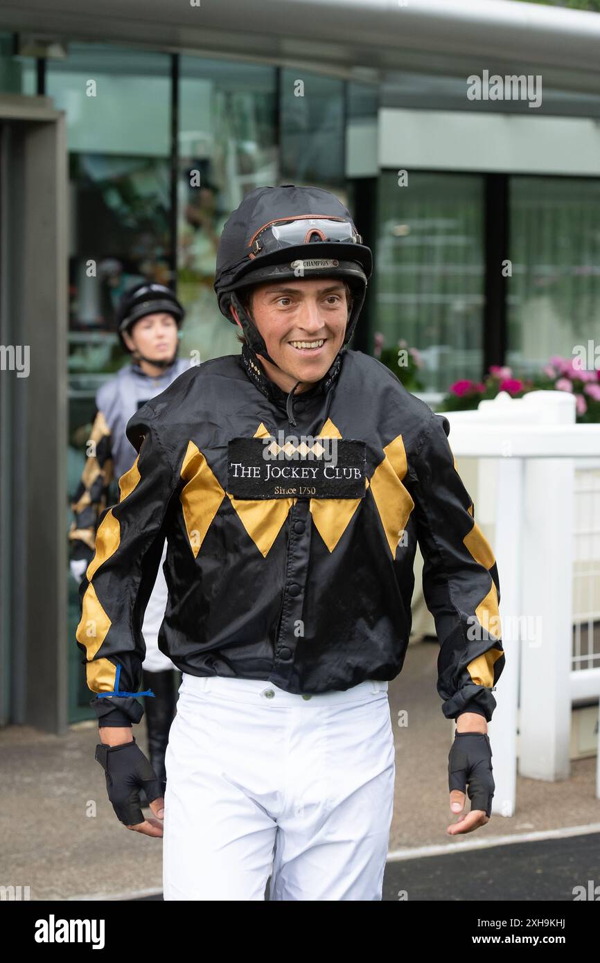 Ascot, Berkshire, Royaume-Uni. 12 juillet 2024. Le jockey Josh Thompson dans le Parade Ring avant de participer à la course caritative Foundation Developments Property Race Day à Ascot Racecourse au Summer Mile Property Raceday. Crédit : Maureen McLean/Alamy Live News Banque D'Images