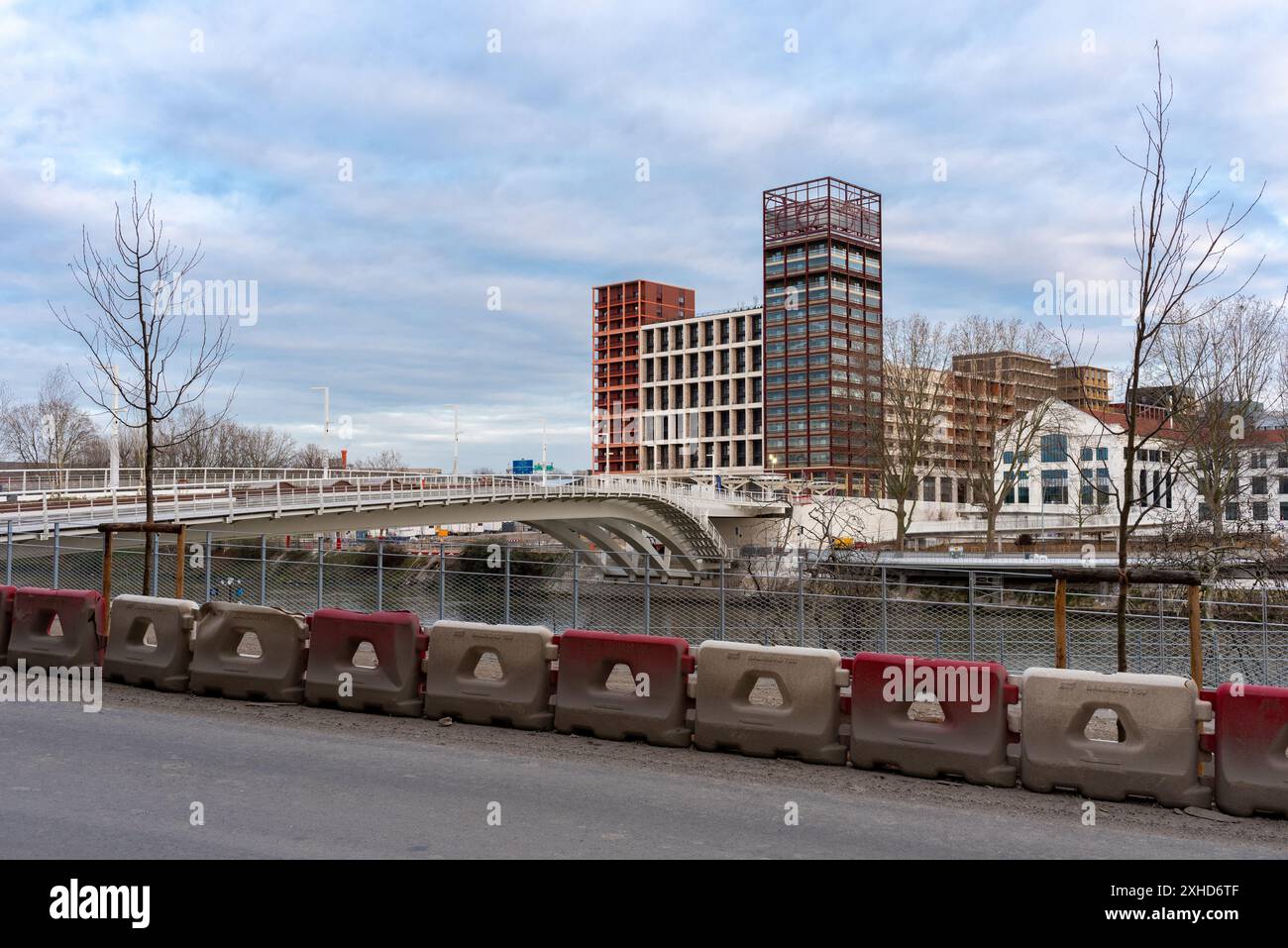 Chantier du village olympique nouvellement construit à Saint-Ouen et Île-Saint-Denis, Paris, France, 17 février 2024. Banque D'Images