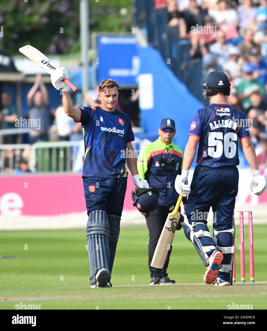 Hove UK 13 juillet 2024 - Michael Pepper en route pour 120 courses pour Essex alors qu'ils battaient Sussex Sharks lors du match de cricket Vitality T20 Blast entre Sussex Sharks et Essex au 1er Central County Ground à Hove : Credit Simon Dack /TPI/ Alamy Live News Banque D'Images