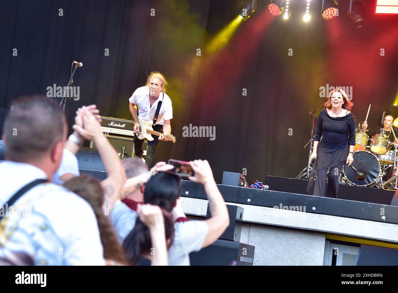 20 Jahre Berliner Rundfunk GeburtstagsParty Sandra, bürgerlich als Sandra Ann Lauer 20 Jahre Berliner Rundfunk GeburtstagsParty in der Berliner Wuhlheise in Berlin, AM 13.07.2024 *** 20 Jahre Berliner Rundfunk GeburtstagsParty Sandra, vrai nom Sandra Ann Lauer 20 Jahre Berliner Rundfunk GeburtstagsParty in the Berliner Wuhlheise in Berlin, le 13 07 2024 Photopress Mueller Banque D'Images 20 Jahre Berliner Rundfunk GeburtstagsParty Sandra, bürgerlich als Sandra Ann Lauer 20 Jahre Berliner Rundfunk GeburtstagsParty in der Berliner Wuhlheise in Berlin, AM 13.07.2024 *** 20 Jahre Berliner Rundfunk GeburtstagsParty Sandra, vrai nom Sandra Ann Lauer 20 Jahre Berliner Rundfunk GeburtstagsParty in the Berliner Wuhlheise in Berlin, le 13 07 2024 Photopress Mueller Banque D'Images