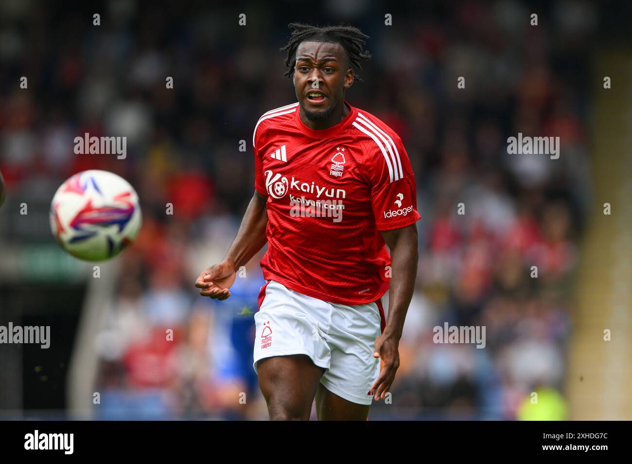 Anthony Elanga de Nottingham Forest lors du match amical de pré-saison entre Chesterfield et Nottingham Forest au stade SMH Group, Chesterfield le samedi 13 juillet 2024. (Photo : Jon Hobley | mi News) crédit : MI News & Sport /Alamy Live News Banque D'Images