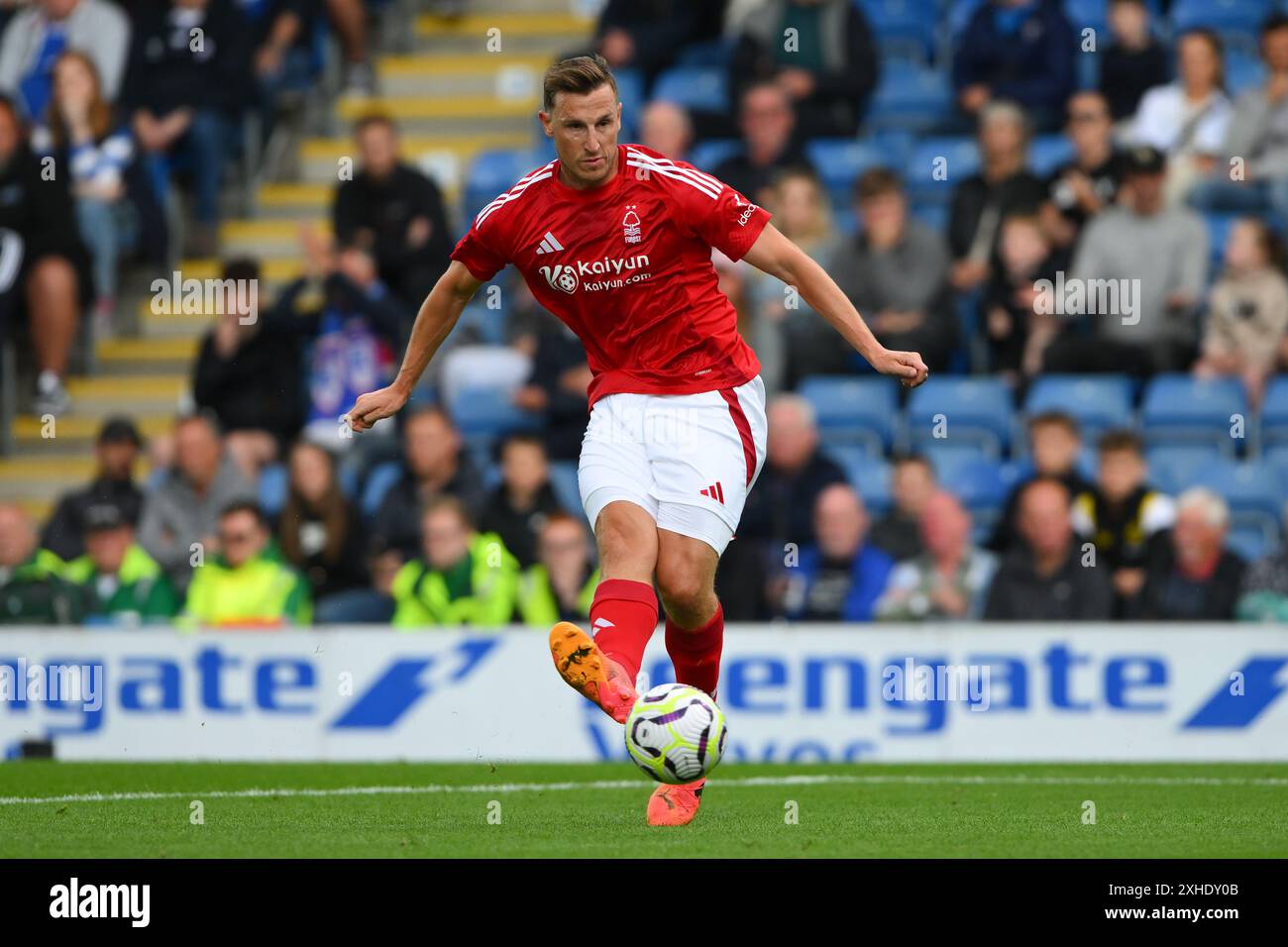 Chris Wood de Nottingham Forest lors du match amical de pré-saison entre Chesterfield et Nottingham Forest au stade SMH Group, Chesterfield le samedi 13 juillet 2024. (Photo : Jon Hobley | mi News) crédit : MI News & Sport /Alamy Live News Banque D'Images