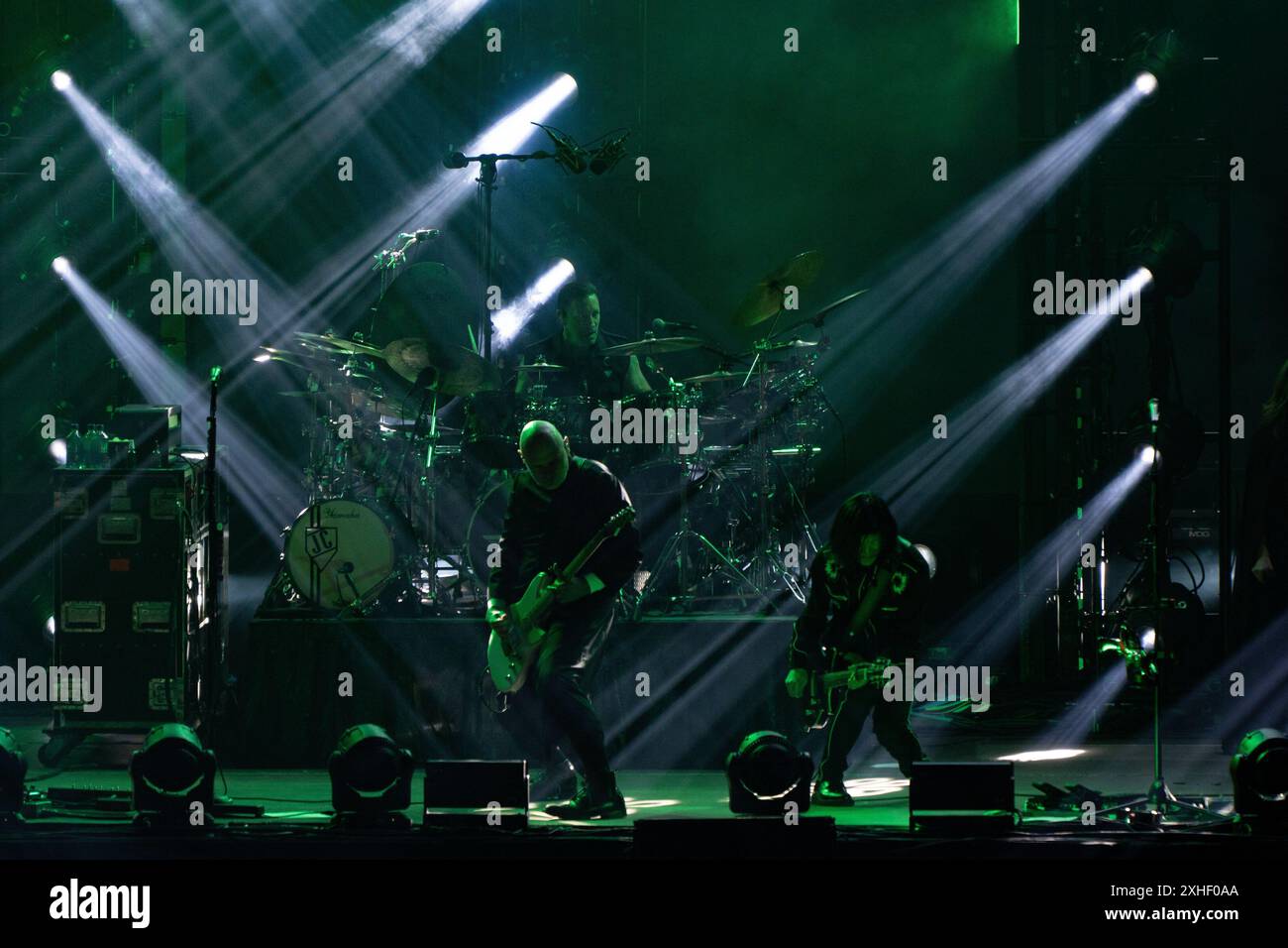 Barcelone, Espagne. 14 juillet 2024. Les Smashing Pumpkins ont joué lors de la dernière nuit du Cruilla Festival, comme le point culminant d'une nuit qui a également présenté les vétérans Pet Shop Boys. The Smashing Pumpkins actuaron en la &#XFA;ltima noche del Festival Cruilla, como colofón de una noche en la que también actuaron los Veteranos Pet Shop Boys. Sur la photo : Billy Corgan, James IHA, Kiki Wong, Jimmy Chamberlin News Entertainment -Barcelone, Espagne samedi 13 juillet 2024 (photo par Eric Renom/LaPresse) crédit : LaPresse/Alamy Live News Banque D'Images