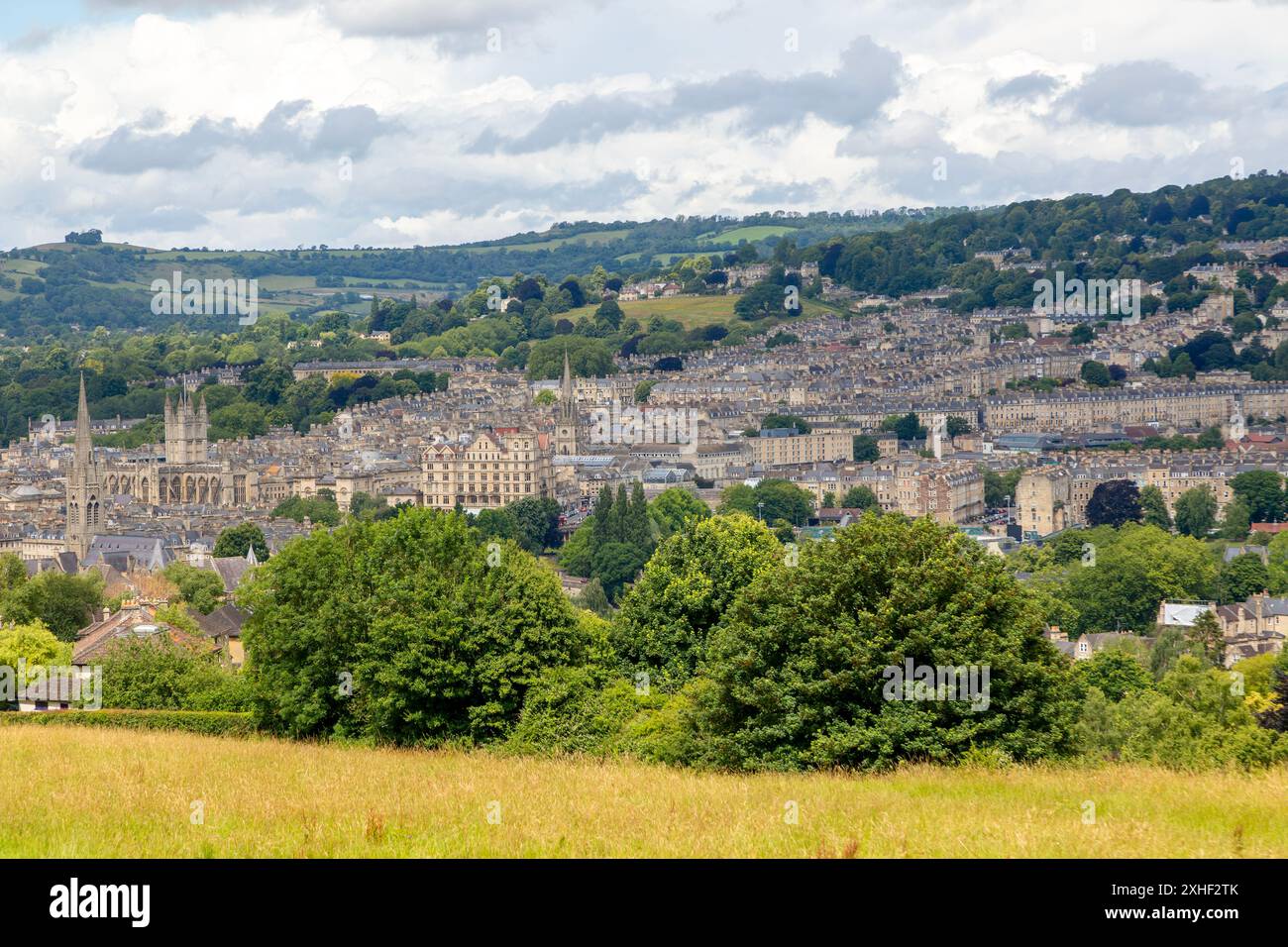 Vue sur le centre-ville de Bath depuis Smallcombe, Widecombe, Bath, Somerset, Angleterre, ROYAUME-UNI Banque D'Images
