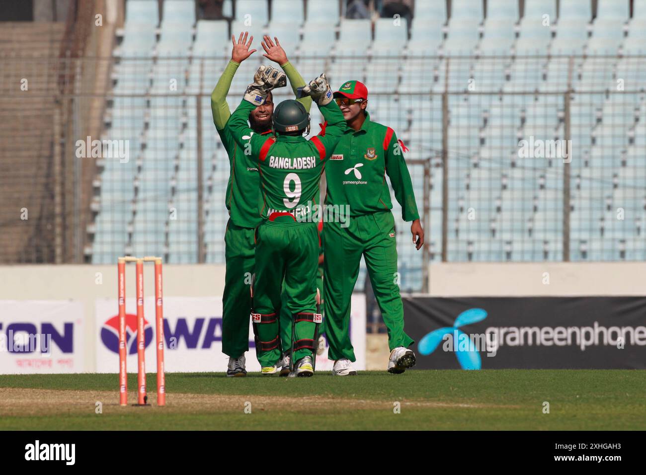 Bangladesh-Zimbabwe premier match international d'une journée (ODI) de cinq séries de matchs au stade national de cricket Sher-e-Bangla à Mirpur, Dhaka, Banglade Banque D'Images