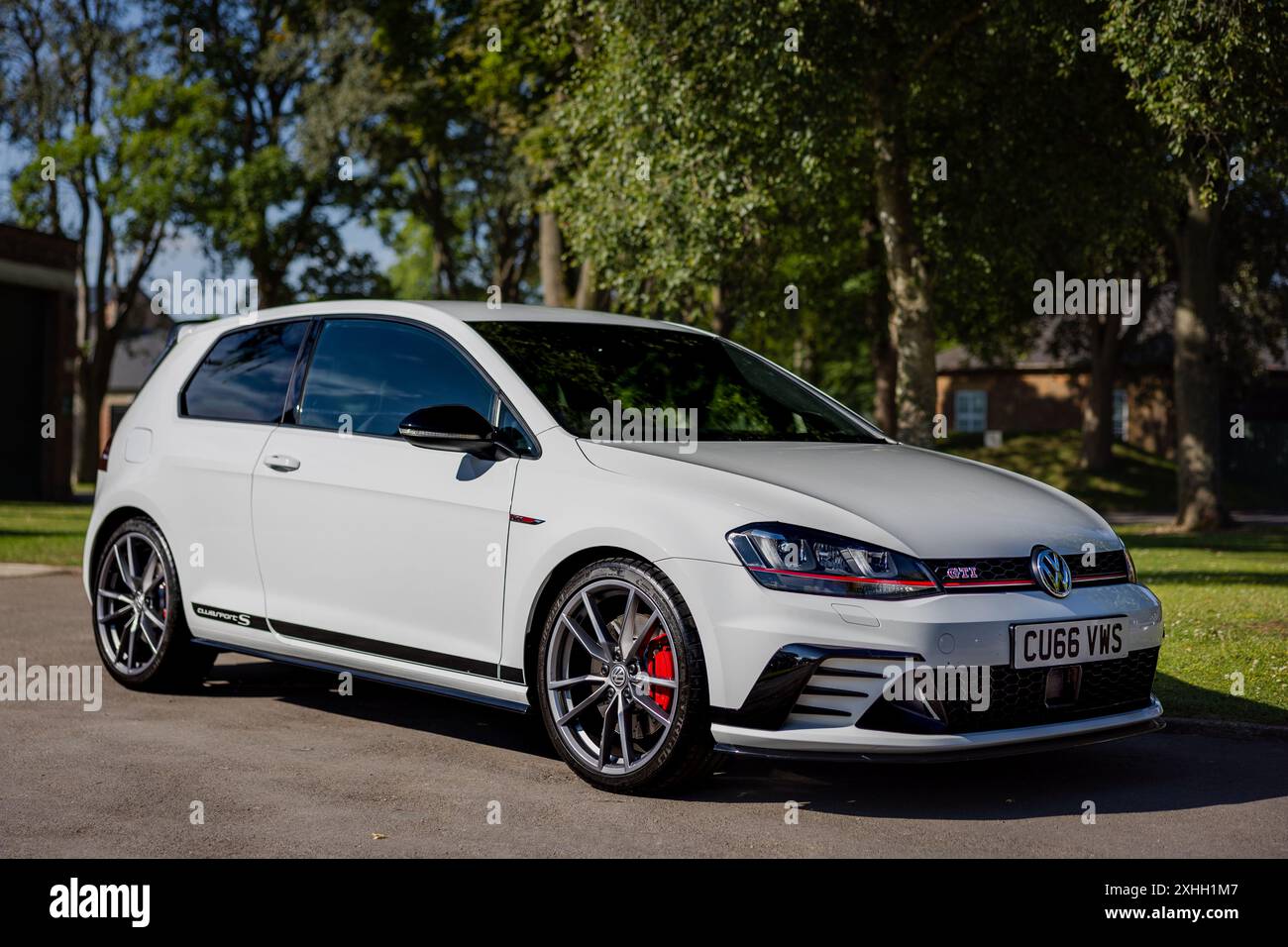 2016 Volkswagen Golf GTI Clubsport, exposée à l’Assemblée de l’Euro qui s’est tenue à Bicester Heritage le 14 juillet 2024. Banque D'Images