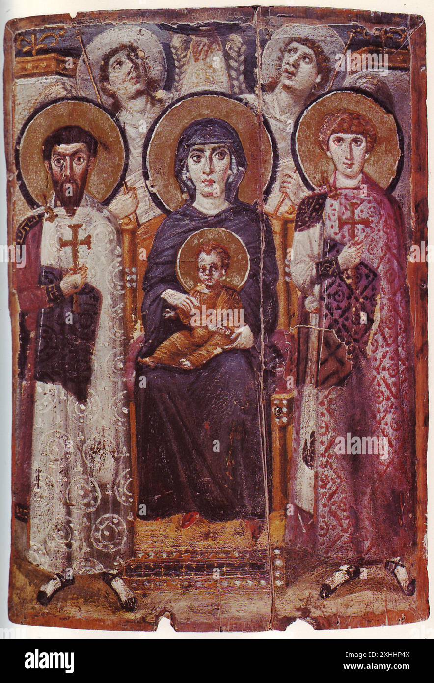 Icône de la Vierge à l'enfant trônée au vie siècle avec des saints et des anges, et la main de Dieu au-dessus, du monastère de Sainte Catherine, probablement la première image emblématique du sujet à survivre Banque D'Images