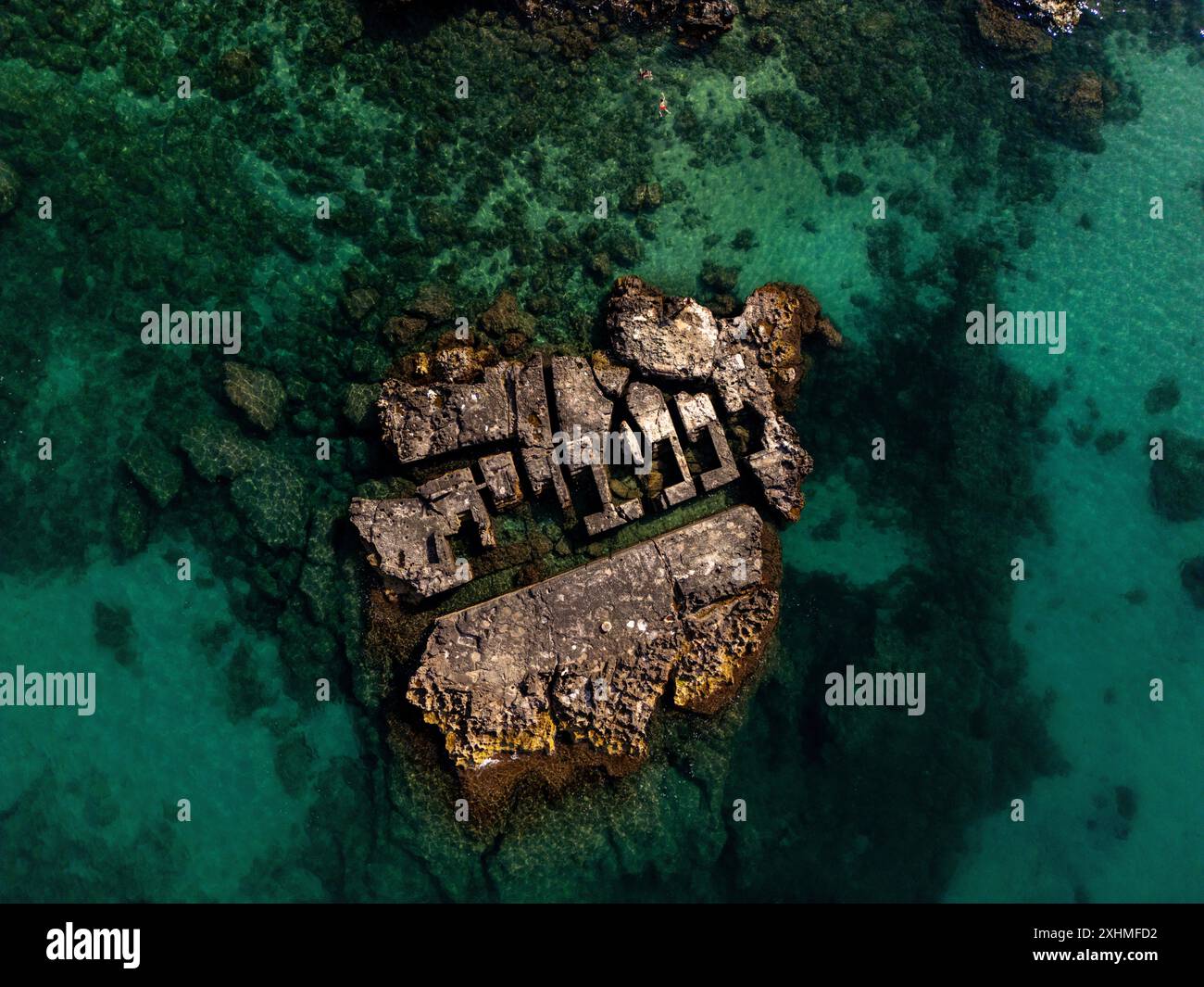 Vue aérienne de la magnifique côte de Monopoli Banque D'Images