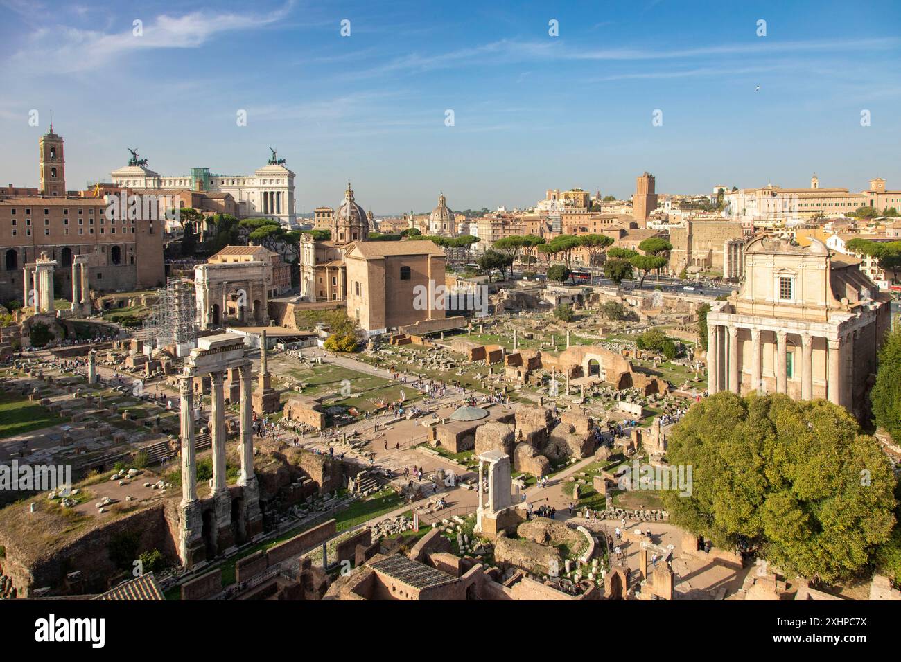 L'Italie, Lazio, Rome, centre historique classé au Patrimoine Mondial de l'UNESCO, le Forum Romain ou Forum Romanum a été pendant des siècles le centre de Roman publi Banque D'Images