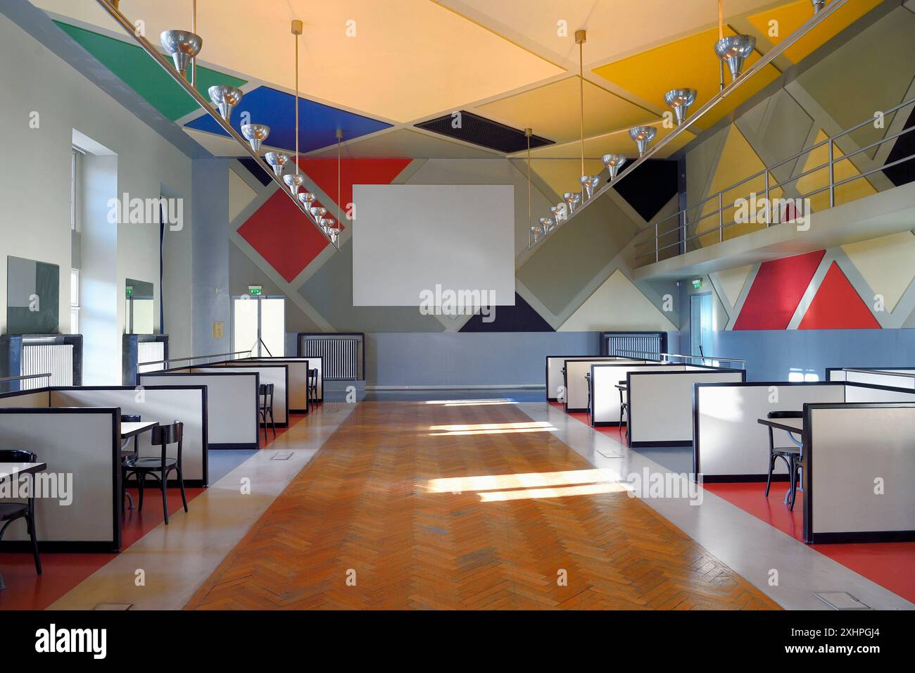 France, Bas Rhin, Strasbourg, vieille ville classée au patrimoine mondial par l'UNESCO, Place Kleber, salle art déco de l'Aubette décorée par Jean Arp et Sophie Banque D'Images