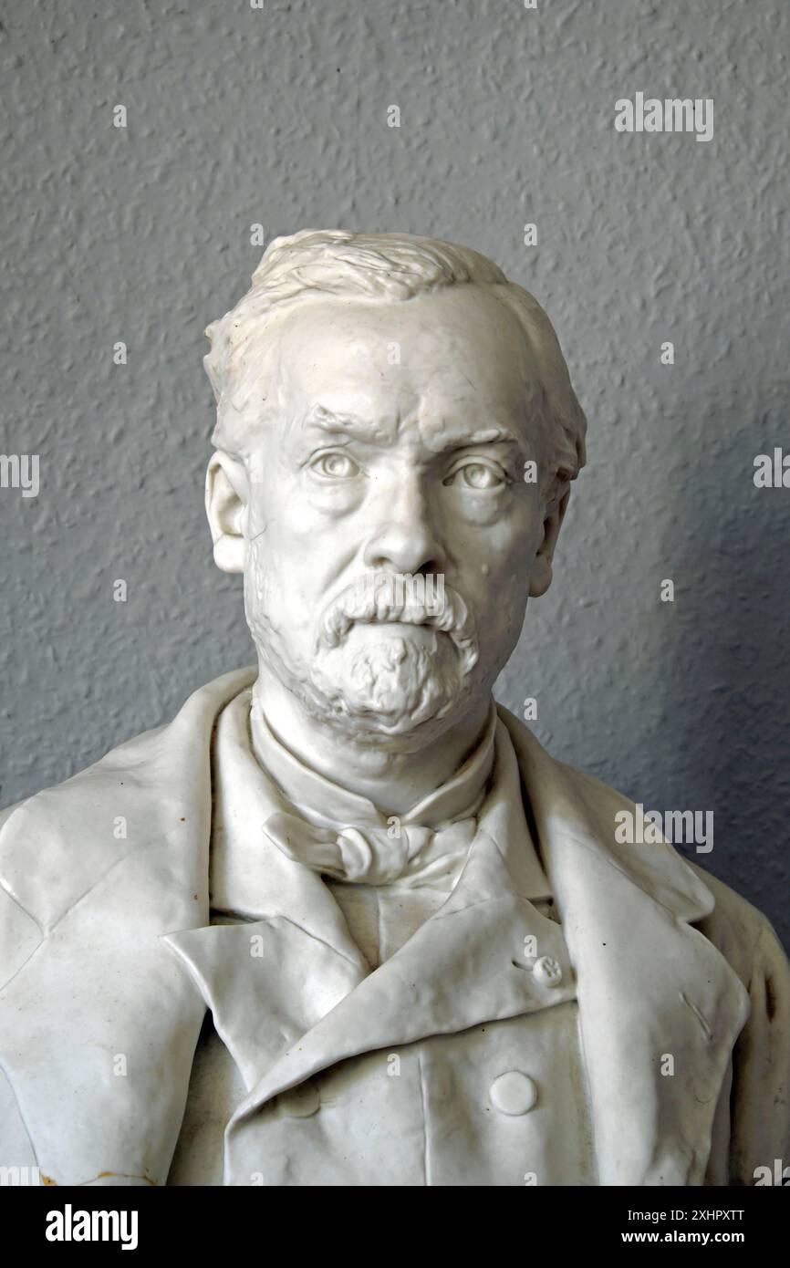 France, Jura, Dole, maison natale de Louis Pasteur, musée, buste Banque D'Images