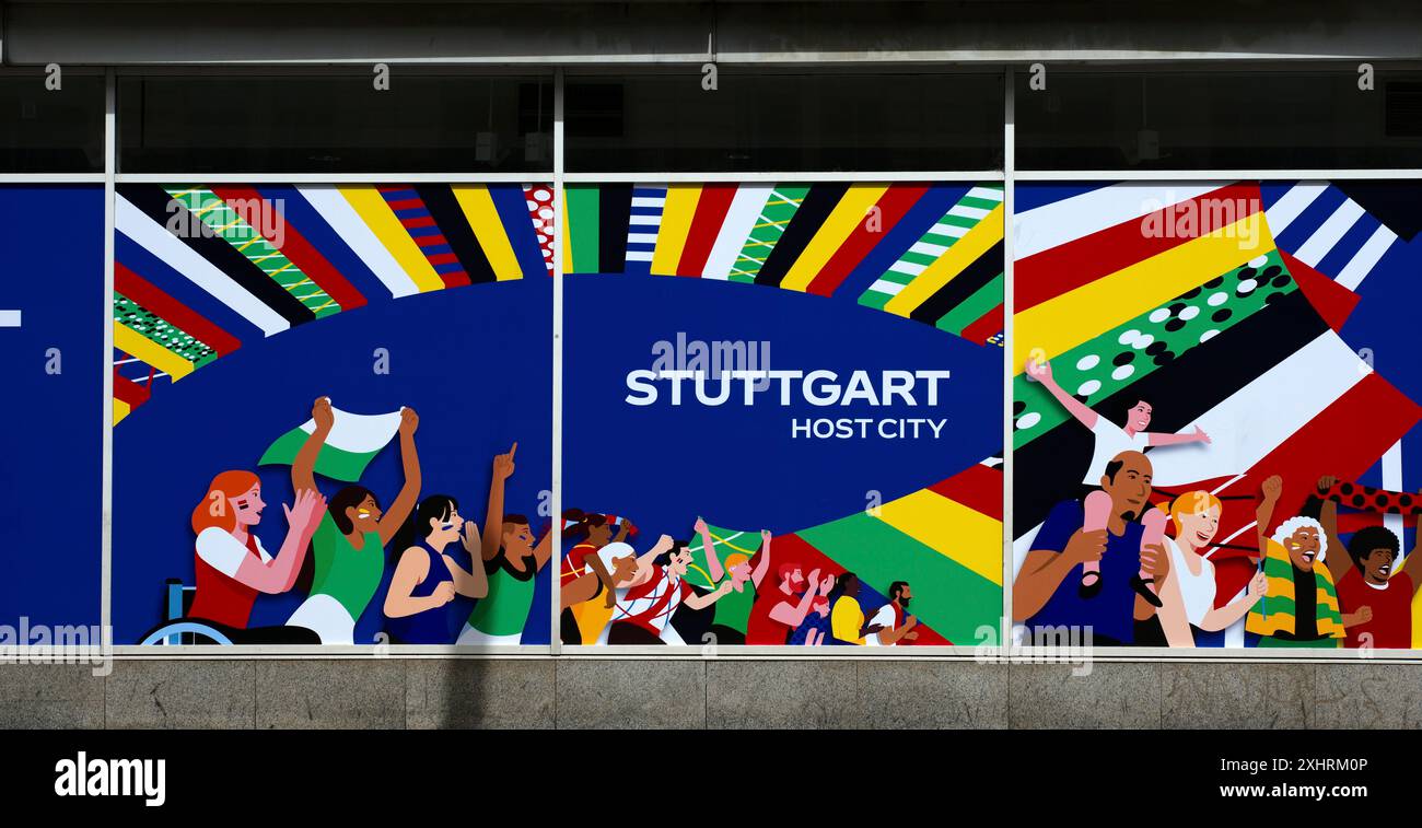 Bannière, publicité et logo du Championnat d'Europe de football UEFA euro 2024 en Allemagne, Bienvenue à Stuttgart, ville hôte, hôte, fauteuil roulant Banque D'Images