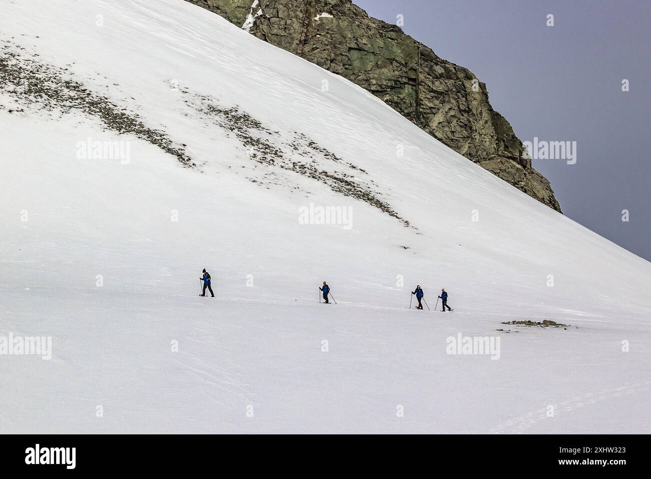 Raquettes à neige, île Astrolabe, Antarctique, mercredi 22 novembre 2023. photo : David Rowland / One-Image.com Banque D'Images