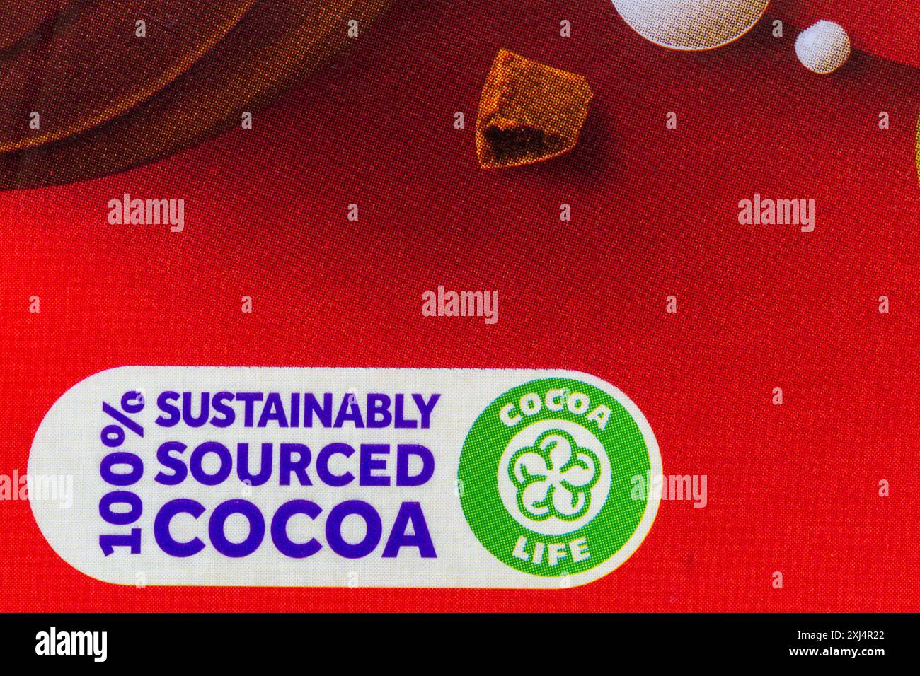 Cacao 100% d'origine durable, symbole de vie de cacao sur la boîte d'œuf Cadbury Creme Egg Easter Egg Banque D'Images