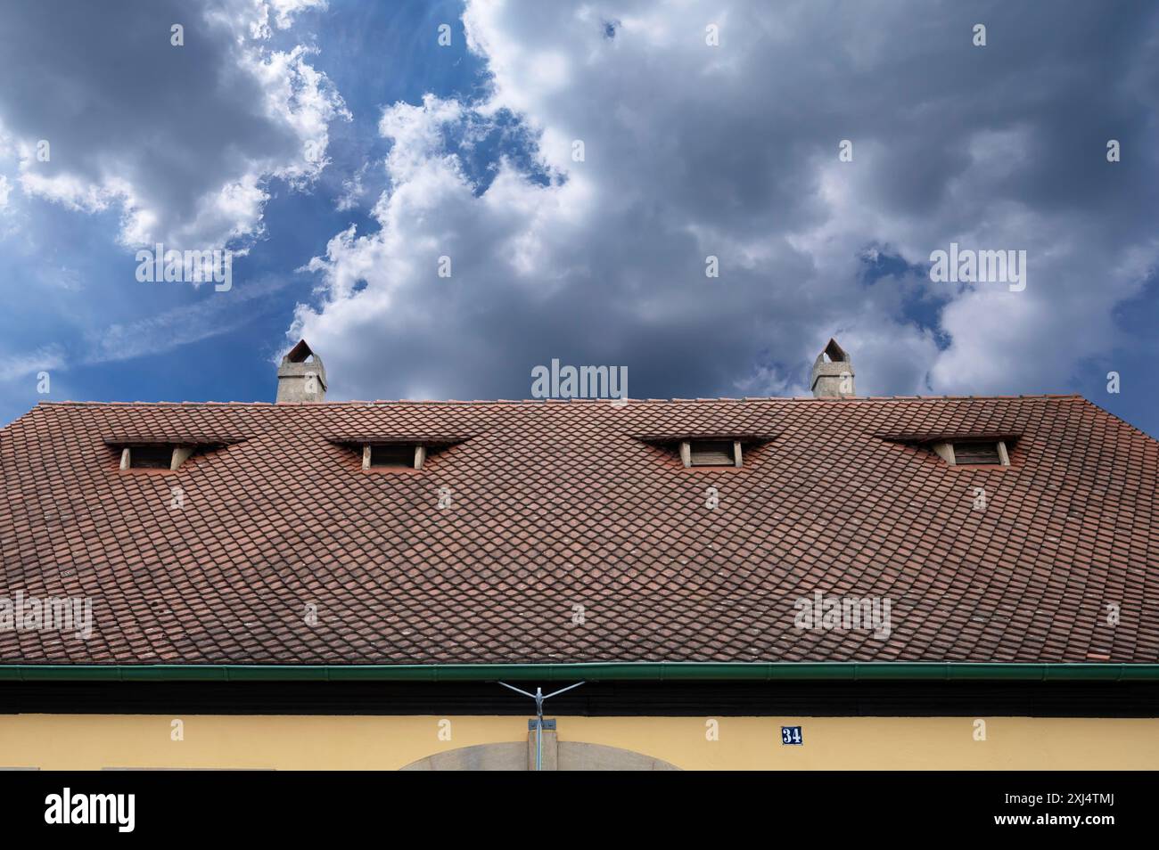 Toit de la maison historique du boulanger construite en 1793 avec de vieilles tuiles, aujourd'hui Haeckermueum, Mittelstrasse 34, Gaertnerstadt, Bamberg, haute-Franconie Banque D'Images