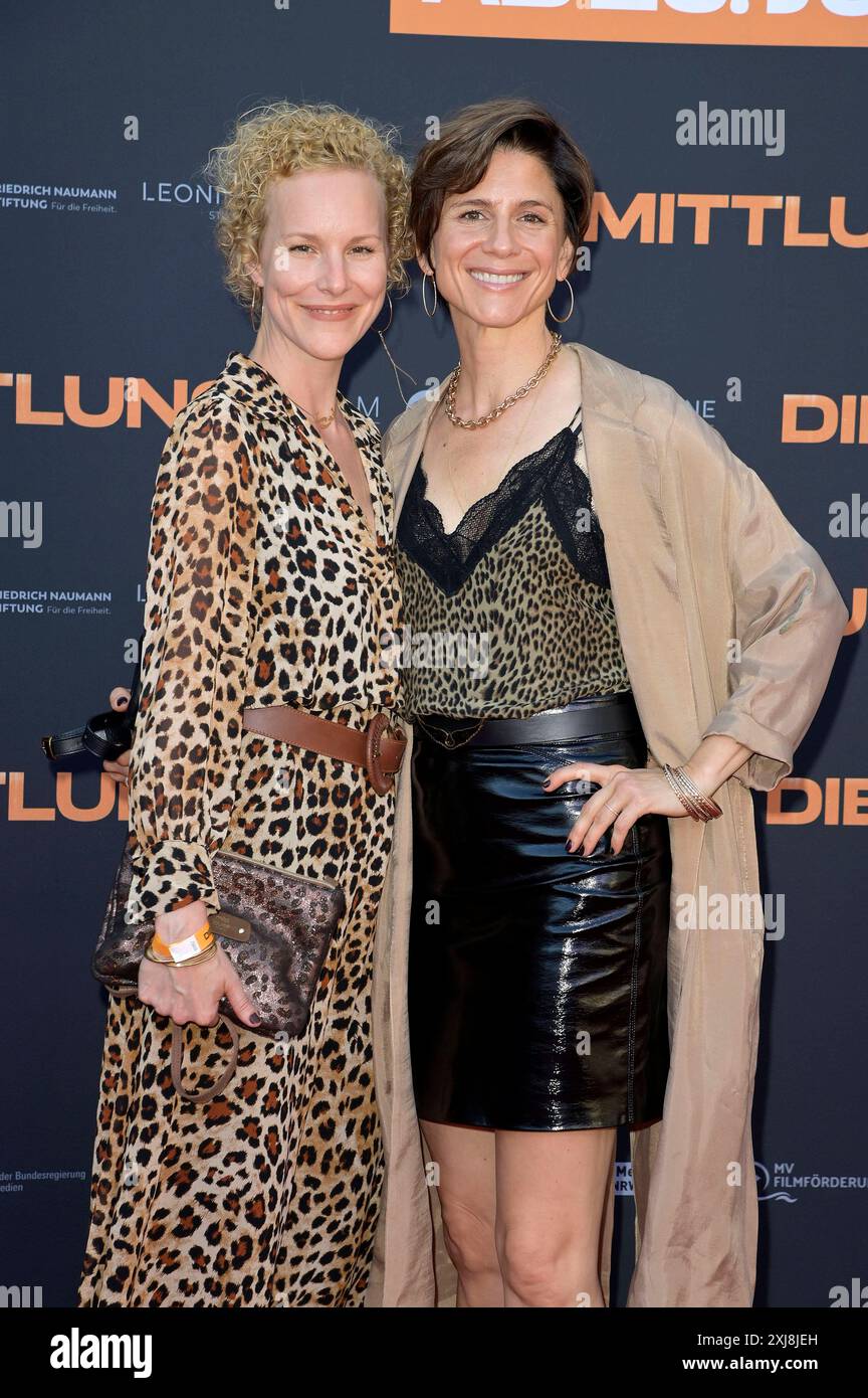 Christina Hecke mit Ehefrau Stefanie Henn BEI der Premiere des Kinofilms Die Ermittlung im Zoo Palast. Berlin, 16.07.2024 *** Christina Hecke avec sa femme Stefanie Henn à la première du film Die Ermittlung au Zoo Palast Berlin, 16 07 2024 Foto:XF.xKernx/xFuturexImagex ermittlung_4793 Banque D'Images