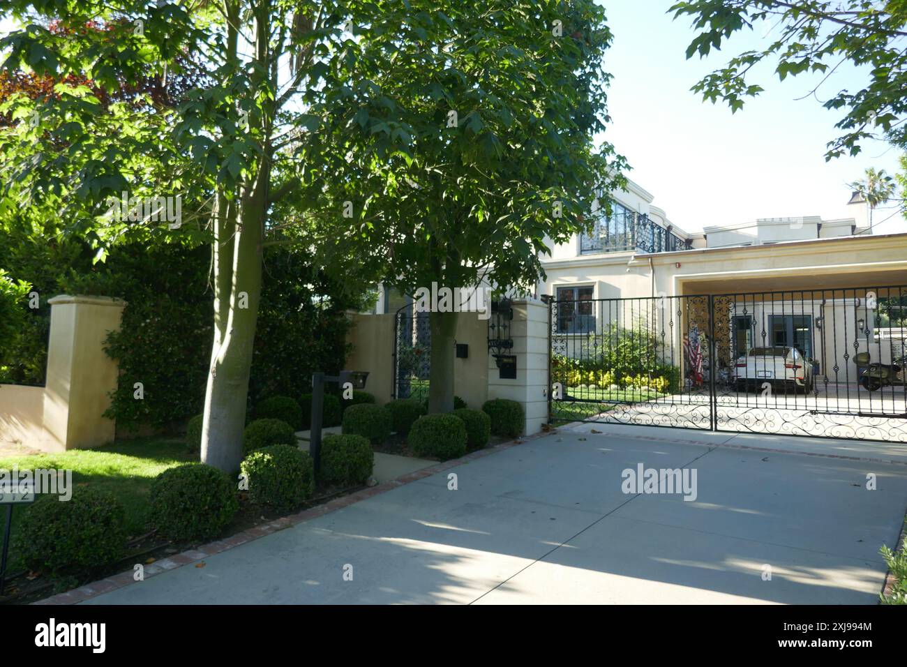 Beverly Hills, Californie, États-Unis 16 juillet 2024 Directeur Vincente Minnelli ancienne maison/maison au 812 N. Crescent Drive le 16 juillet 2024 à Beverly Hills, Californie, États-Unis. Photo de Barry King/Alamy Stock photo Banque D'Images