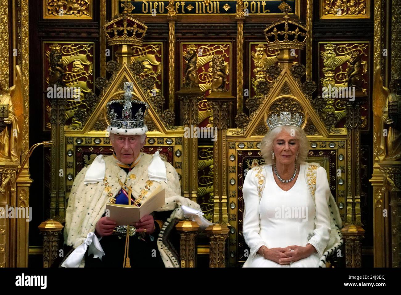 Le roi Charles III lit le discours du roi à la Chambre des lords lors de l'ouverture du Parlement à la Chambre des lords au Palais de Westminster à Londres. Date de la photo : mercredi 17 juillet 2024. Banque D'Images