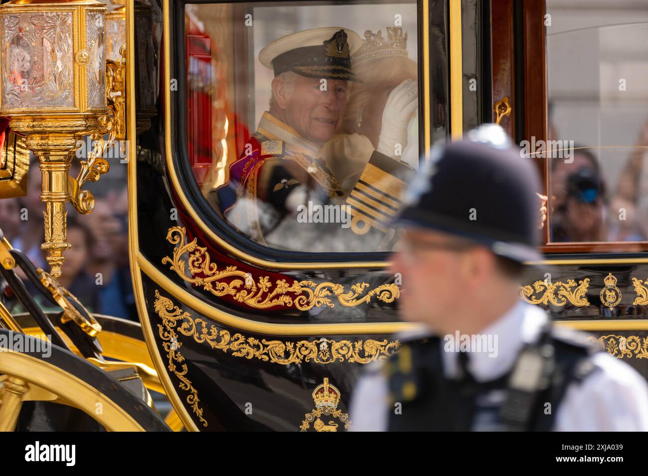 Londres, Royaume-Uni. 17 juillet 2024. Ouverture du Parlement ; procession du souverain à Whitehall avec SM le Roi Charles III crédit : Ian Davidson/Alamy Live News Banque D'Images