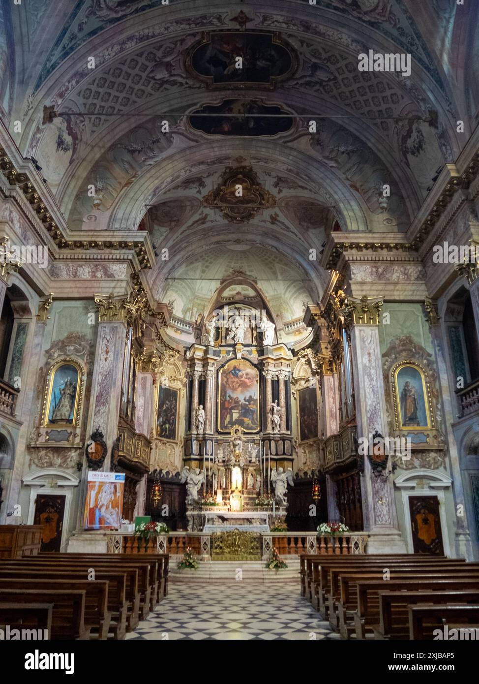 Basilica di Santa Maria Assunta maître-autel, Clusone Banque D'Images