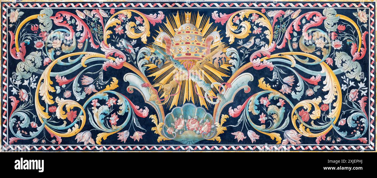 PÉROUSE, ITALIE - 15 MAI 2024 : la mosaïque baroque en pierre (pietra dura) avec la symbolique papale dans l'église Chiesa di San Domenico Banque D'Images