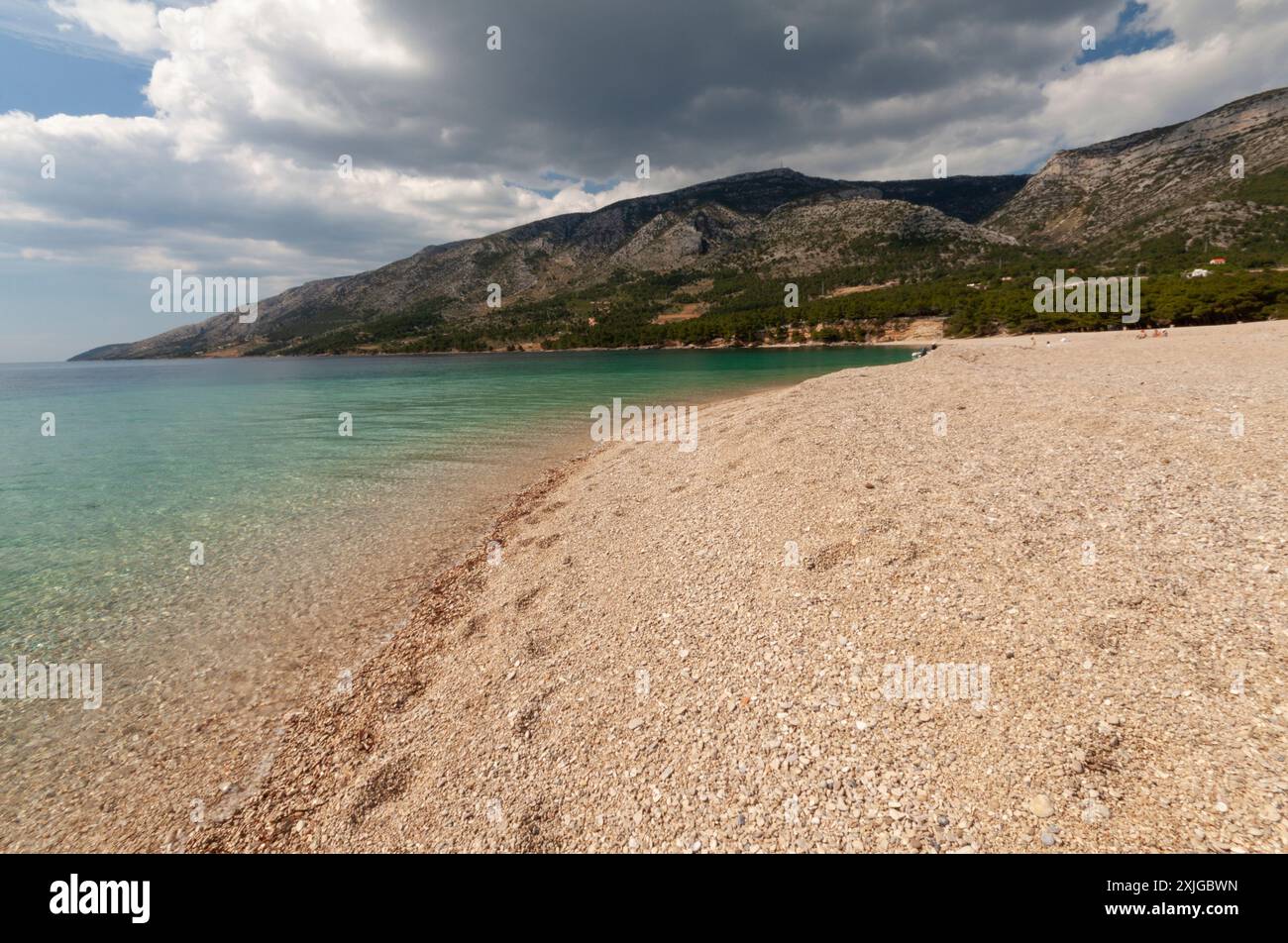 Plage de la Corne d'Or à bol sur la côte sud de l'île de Brac sur la côte dalmate de la Croatie en Europe Banque D'Images