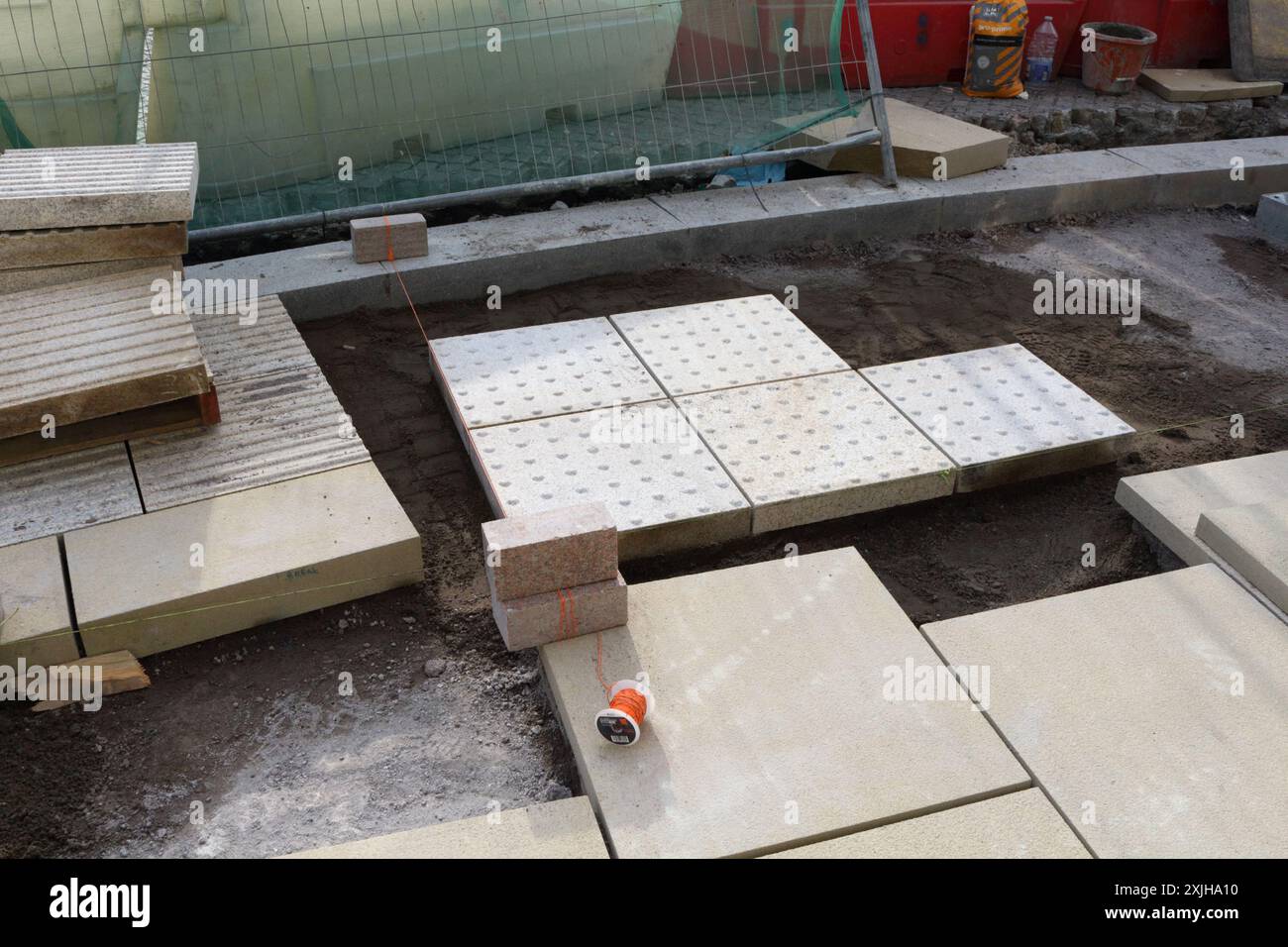 Sheffield centre ville de fargate pavement pavé rénovation des pierres de régénération Angleterre Royaume-Uni Banque D'Images