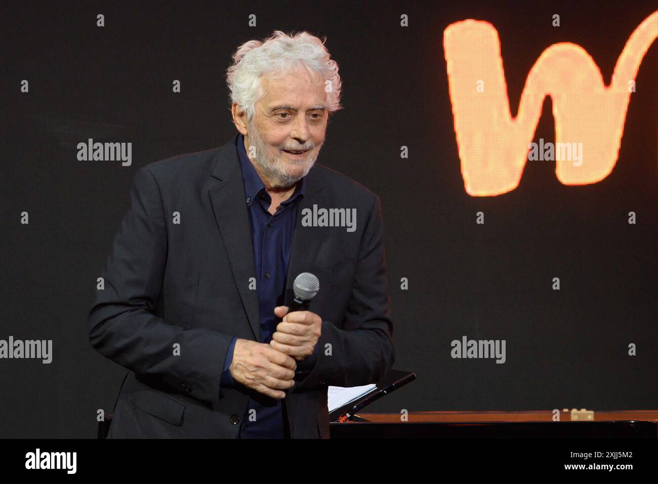 Milano, Milano. 19 juillet 2024. Concerto di Nicola Piovani nel Cortile d'onore del palazzo di Brera - Milano - Giovedì ; 17 Luglio 2024 (Foto Claudio Furlan/Lapresse) concert de Nicola Piovani dans le Cortile d'onore du Palais de Brera - Milan - jeudi 17 juillet 2024 (photo Claudio Furlan/Lapresse) crédit : LaPresse/Alamy Live News Banque D'Images