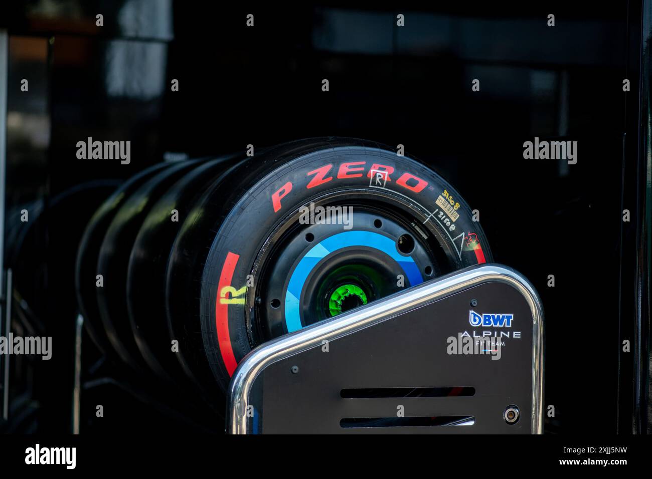 Pirelli P Zero Soft Slick Reifen, HUN, formel 1 Weltmeisterschaft, Grand Prix von Ungarn, Hungaroring, Media Day, 18.07.2024 Foto : Eibner-Pressefoto/Michael Memmler Banque D'Images