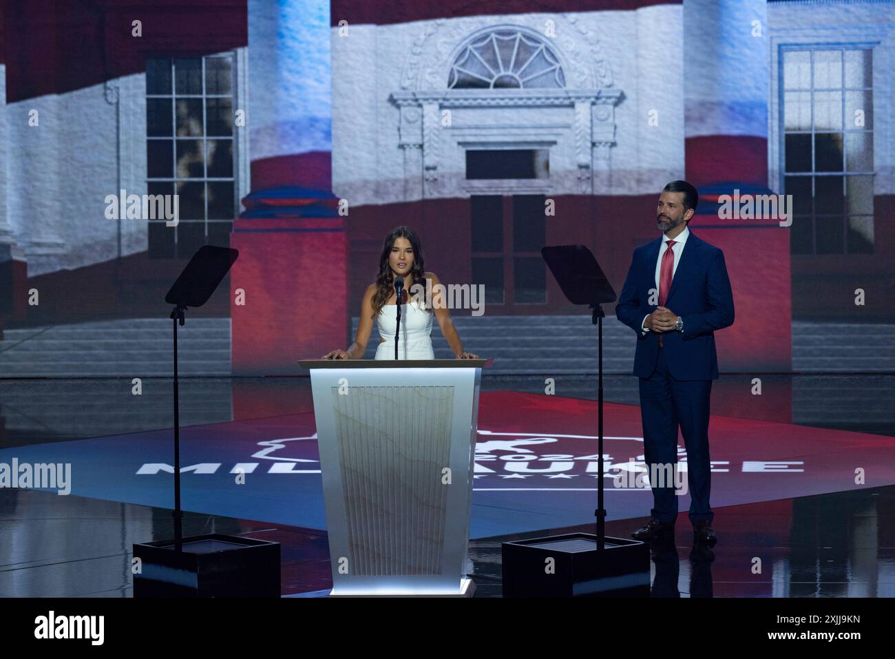 Kai Madison Trump, fille de Donald J. Trump, Jr., prend la parole à la Convention nationale républicaine à Milwaukee, Wisconsin lors du Forum Fiserv le mercredi 17 juillet 2024. Crédit : Annabelle Gordon / CNP (RESTRICTION : NO Daily mail. AUCUN journal de New York ou du New Jersey ni aucun journal dans un rayon de 75 milles autour de New York.) Banque D'Images