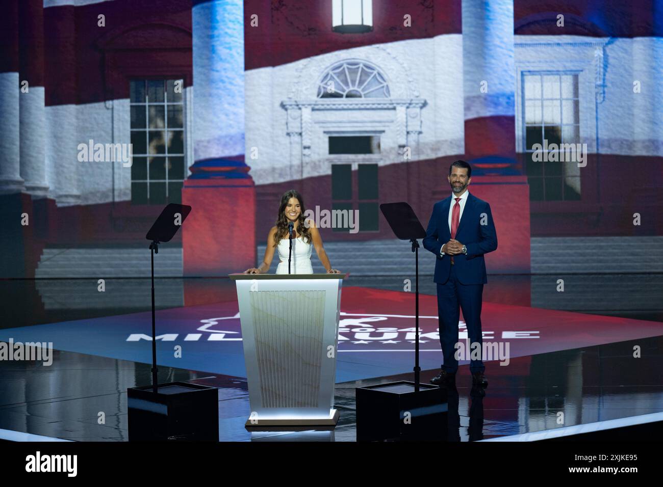 Milwaukee (États-Unis d'Amérique). 17 juillet 2024. Kai Madison Trump, fille de Donald J. Trump, Jr., prend la parole à la Convention nationale républicaine à Milwaukee, Wisconsin lors du Forum Fiserv le mercredi 17 juillet 2024. Crédit : Annabelle Gordon/CNP/Sipa USA (RESTRICTION : NO Daily mail. AUCUN journal de New York ou du New Jersey ni aucun journal dans un rayon de 75 milles autour de New York.) Crédit : Sipa USA/Alamy Live News Banque D'Images